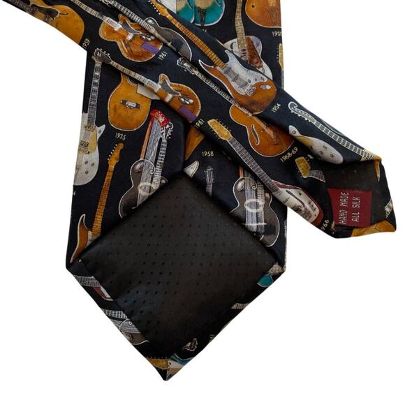 Museum Artifacts Handmade Silk Tie Classic Guitars 1910-1996, 57" Long - Picture 3 of 10
